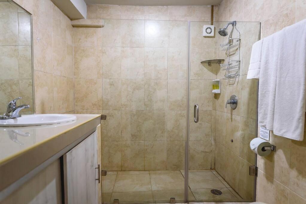 Departamento Comodo Centrico Tv Ac Wifi Cocina Parking, Letra C 시우다드 발레스 외부 사진