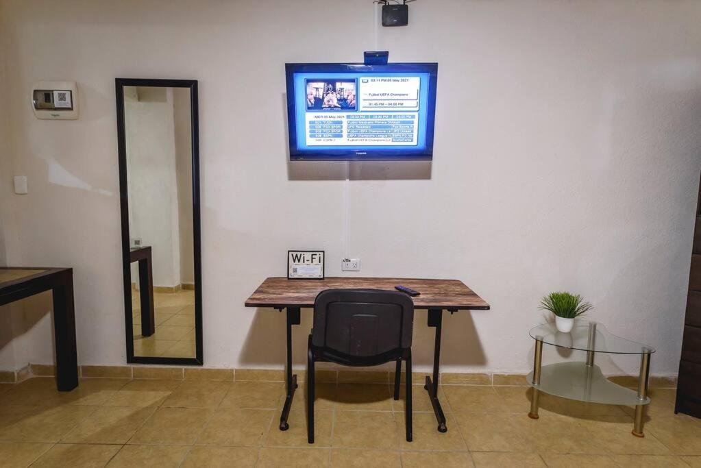 Departamento Comodo Centrico Tv Ac Wifi Cocina Parking, Letra C 시우다드 발레스 외부 사진
