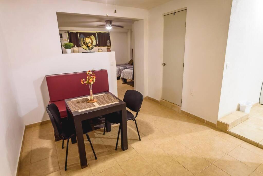Departamento Comodo Centrico Tv Ac Wifi Cocina Parking, Letra C 시우다드 발레스 외부 사진